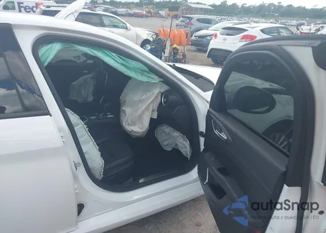 2022 Alfa Romeo Giulia Sprint Rwd из США, поврежденный, VIN ZARFAMAN5N7661262